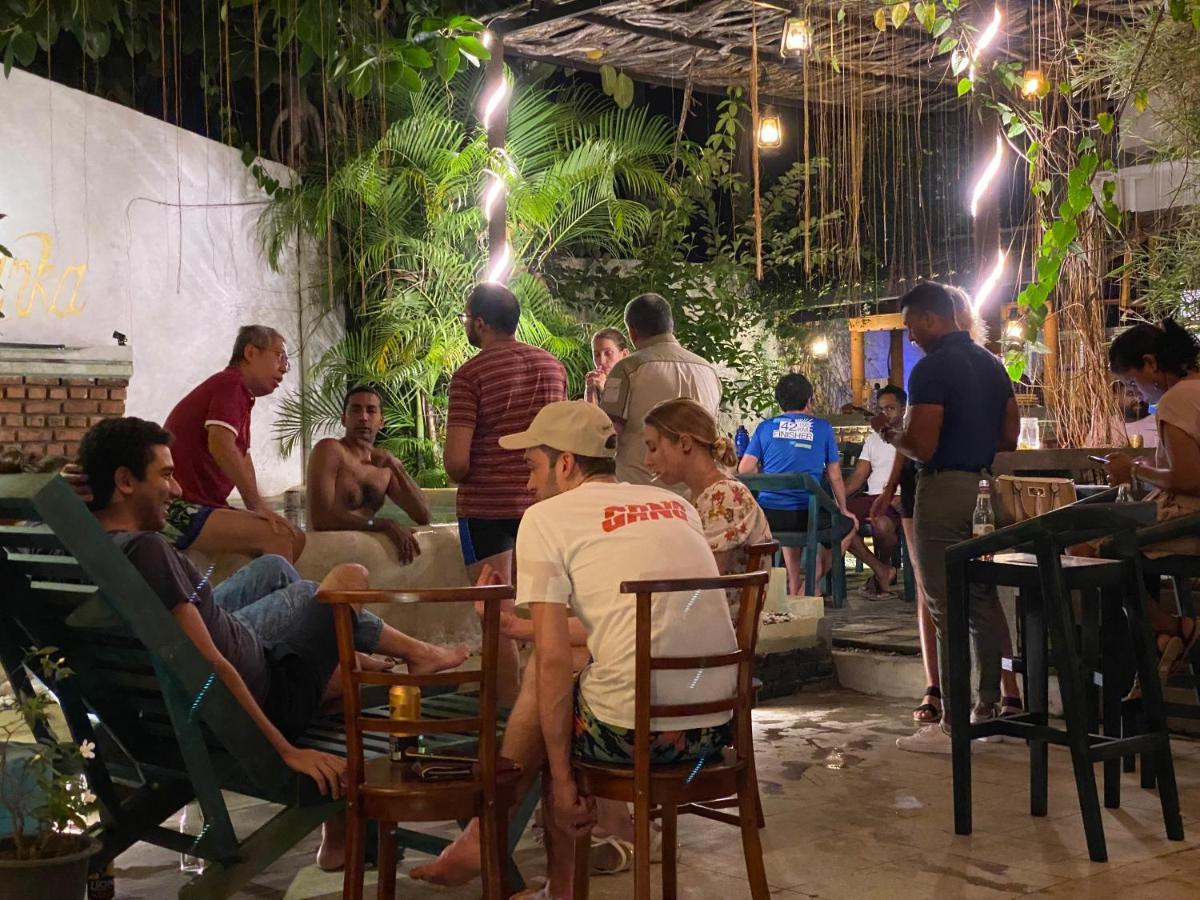 Seconds Hostel - โคลอมโบ ภายนอก รูปภาพ